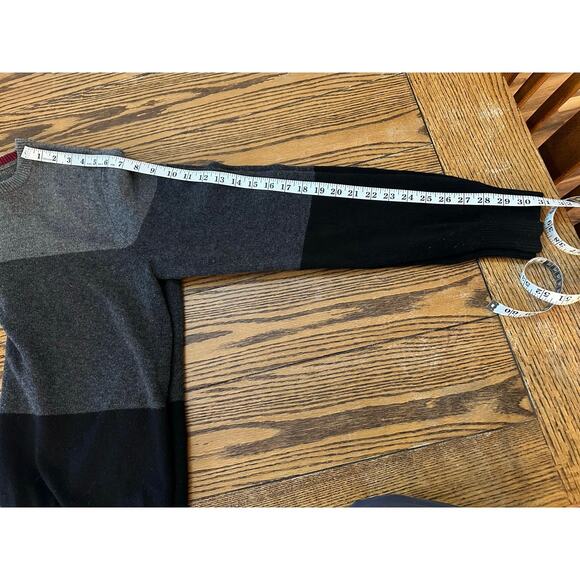 Banana Republic Merino extra fine Wool blend sweater Men’s black and gray Large - Picture 5 of 7